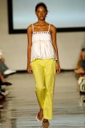 desfiles-isabelacapeto-saopauloverao2006rtw-103