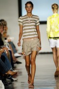 desfiles-isabelacapeto-saopauloverao2006rtw-107