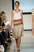 desfiles-isabelacapeto-saopauloverao2006rtw-112