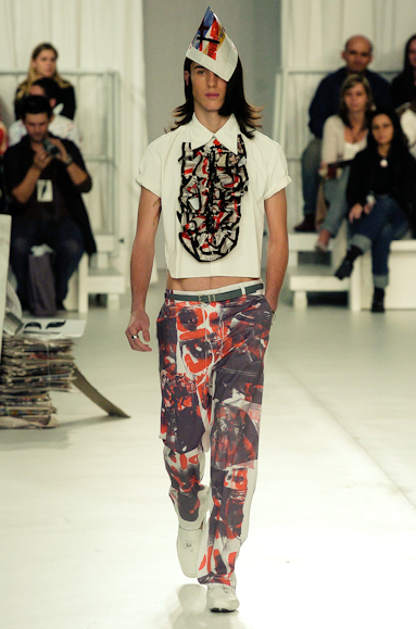 desfiles-marioqueiroz-saopauloverao2006rtw-100