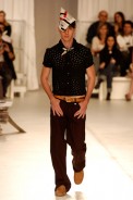 desfiles-marioqueiroz-saopauloverao2006rtw-105