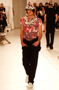 desfiles-marioqueiroz-saopauloverao2006rtw-106