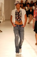 desfiles-marioqueiroz-saopauloverao2006rtw-108