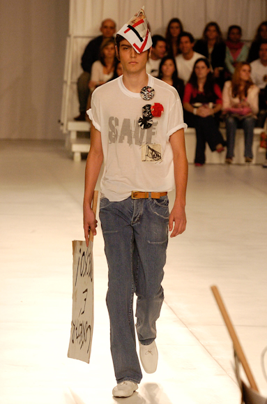 desfiles-marioqueiroz-saopauloverao2006rtw-110