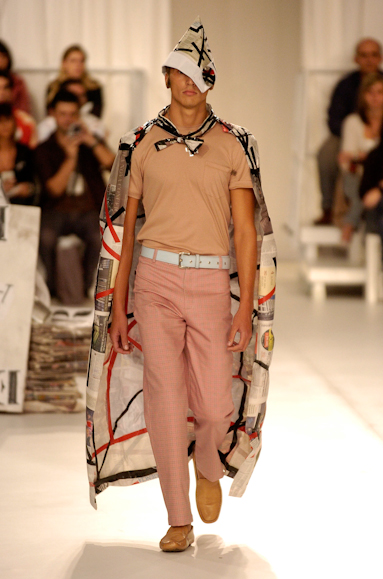 desfiles-marioqueiroz-saopauloverao2006rtw-117