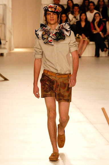 desfiles-marioqueiroz-saopauloverao2006rtw-118