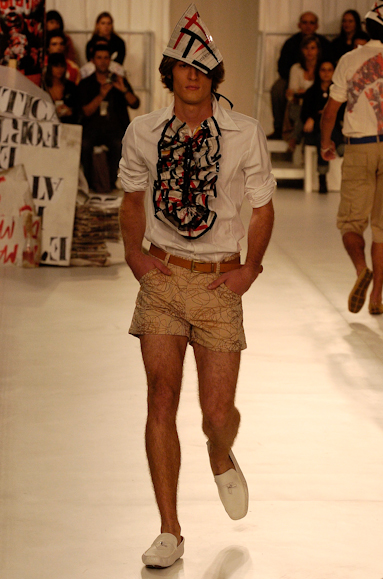 desfiles-marioqueiroz-saopauloverao2006rtw-129