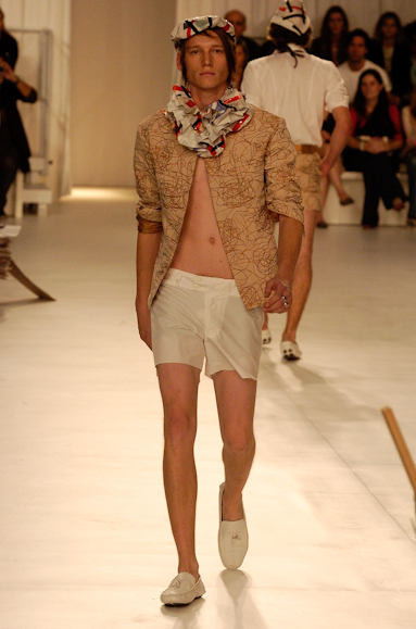 desfiles-marioqueiroz-saopauloverao2006rtw-130