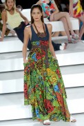 desfiles-neon-saopauloverao2006rtw-131