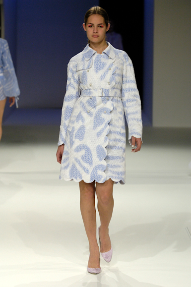 desfiles-reinaldolourenco-saopauloverao2006rtw-106