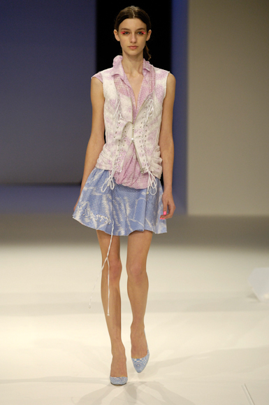 desfiles-reinaldolourenco-saopauloverao2006rtw-111