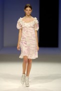 desfiles-reinaldolourenco-saopauloverao2006rtw-127
