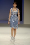 desfiles-reinaldolourenco-saopauloverao2006rtw-131
