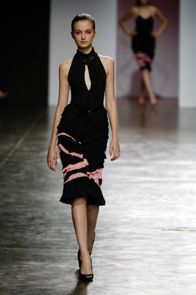 desfiles-samuelcirnasck-saopauloverao2006rtw-106