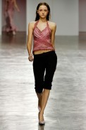 desfiles-samuelcirnasck-saopauloverao2006rtw-112