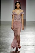 desfiles-samuelcirnasck-saopauloverao2006rtw-122