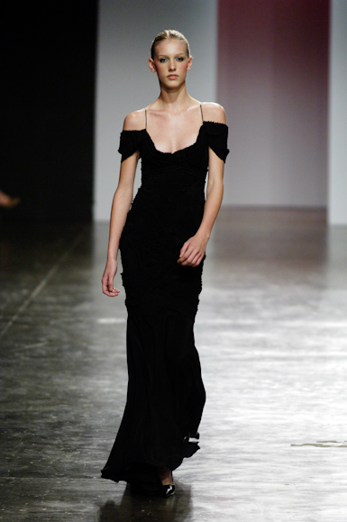 desfiles-samuelcirnasck-saopauloverao2006rtw-125