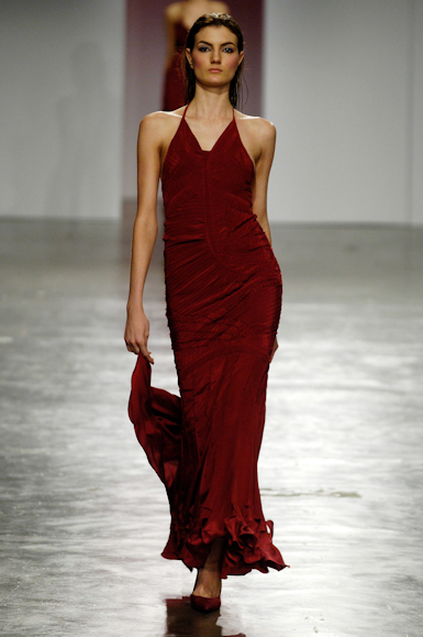 desfiles-samuelcirnasck-saopauloverao2006rtw-130