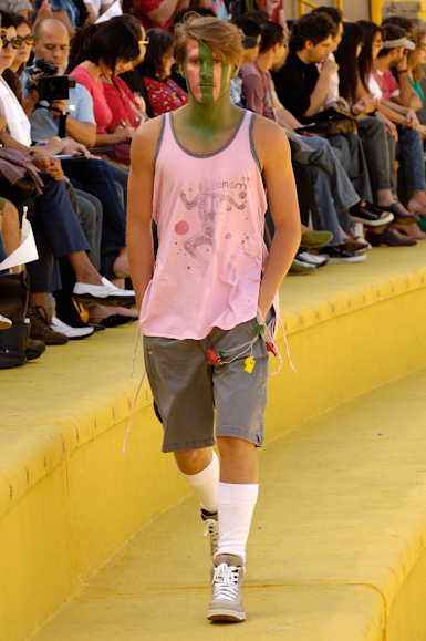 desfiles-vrom-saopauloverao2006rtw-120