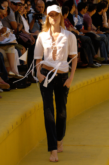desfiles-vrom-saopauloverao2006rtw-128
