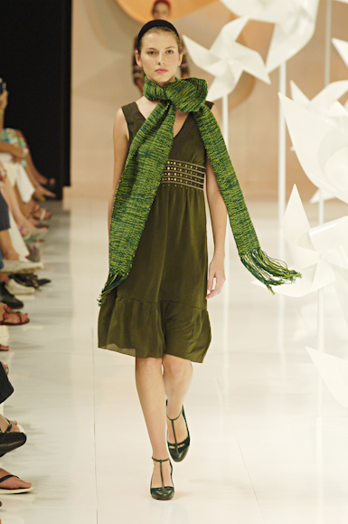 desfiles-cantao-rioinverno2006rtw-105