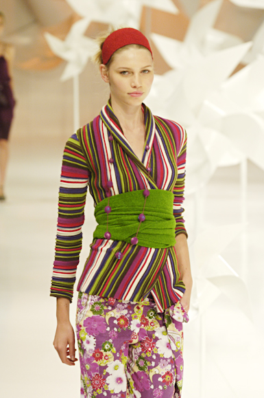 desfiles-cantao-rioinverno2006rtw-106