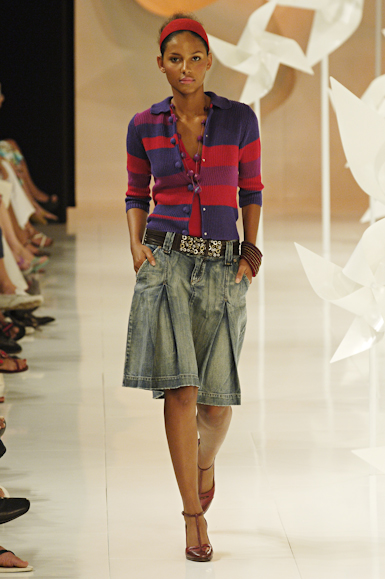 desfiles-cantao-rioinverno2006rtw-111