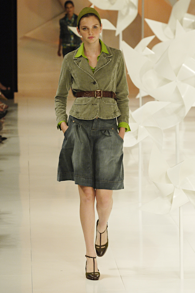 desfiles-cantao-rioinverno2006rtw-126