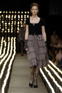 desfiles-colcci-rioinverno2006rtw-107
