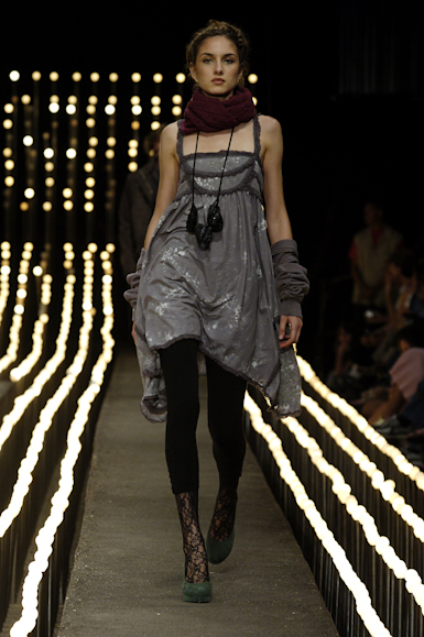 desfiles-colcci-rioinverno2006rtw-110