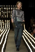 desfiles-colcci-rioinverno2006rtw-113