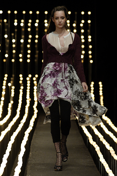 desfiles-colcci-rioinverno2006rtw-118