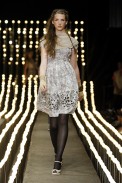 desfiles-colcci-rioinverno2006rtw-133
