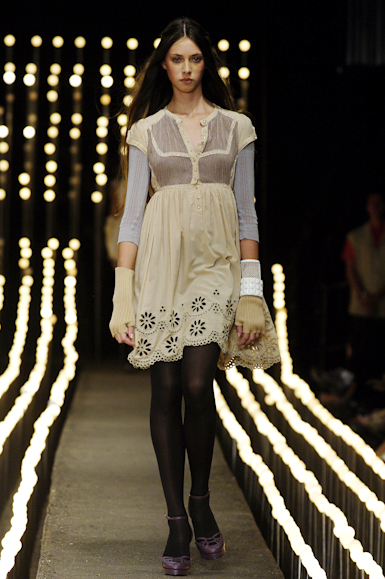 desfiles-colcci-rioinverno2006rtw-137