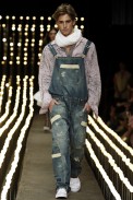 desfiles-colcci-rioinverno2006rtw-140