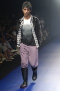 desfiles-complexob-rioinverno2006rtw-107
