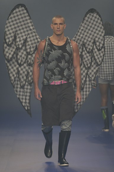 desfiles-complexob-rioinverno2006rtw-111