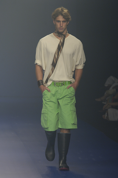 desfiles-complexob-rioinverno2006rtw-120