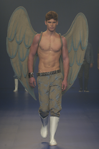 desfiles-complexob-rioinverno2006rtw-125