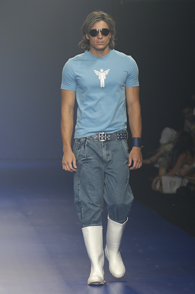 desfiles-complexob-rioinverno2006rtw-131