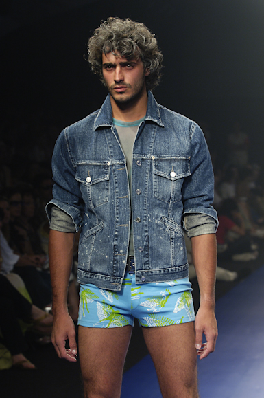 desfiles-complexob-rioinverno2006rtw-132