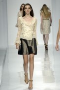 desfiles-gracaottoni-rioinverno2006rtw-127