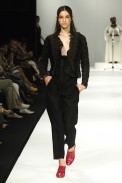 desfiles-marciaganen-rioinverno2006rtw-115