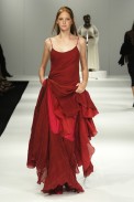 desfiles-marciaganen-rioinverno2006rtw-118