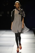 desfiles-mariabonitaextra-rioinverno2006rtw-100