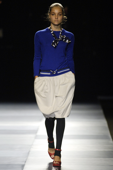 desfiles-mariabonitaextra-rioinverno2006rtw-107
