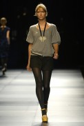 desfiles-mariabonitaextra-rioinverno2006rtw-116