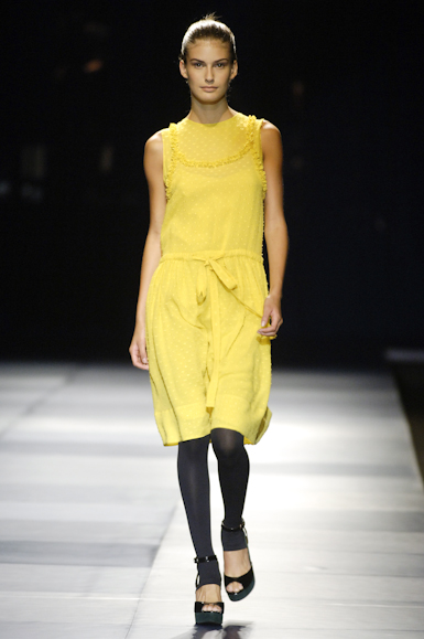 desfiles-mariabonitaextra-rioinverno2006rtw-118