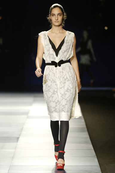 desfiles-mariabonitaextra-rioinverno2006rtw-124