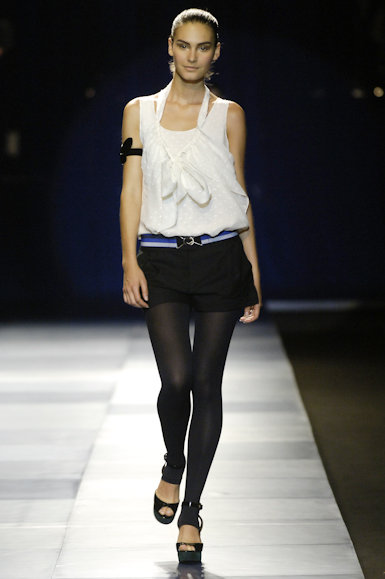 desfiles-mariabonitaextra-rioinverno2006rtw-127